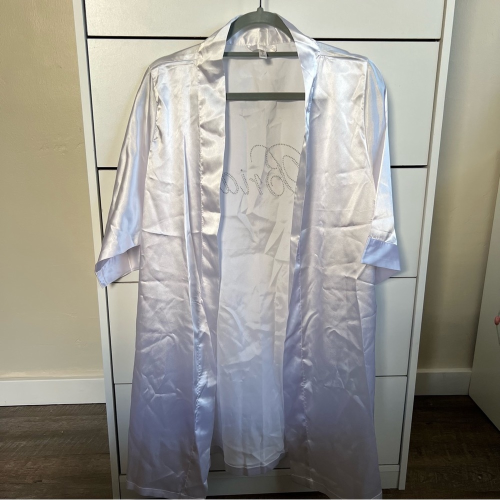 David’s Bridal Double Rhinestone Bride Satin Robe - Picture 9 of 10